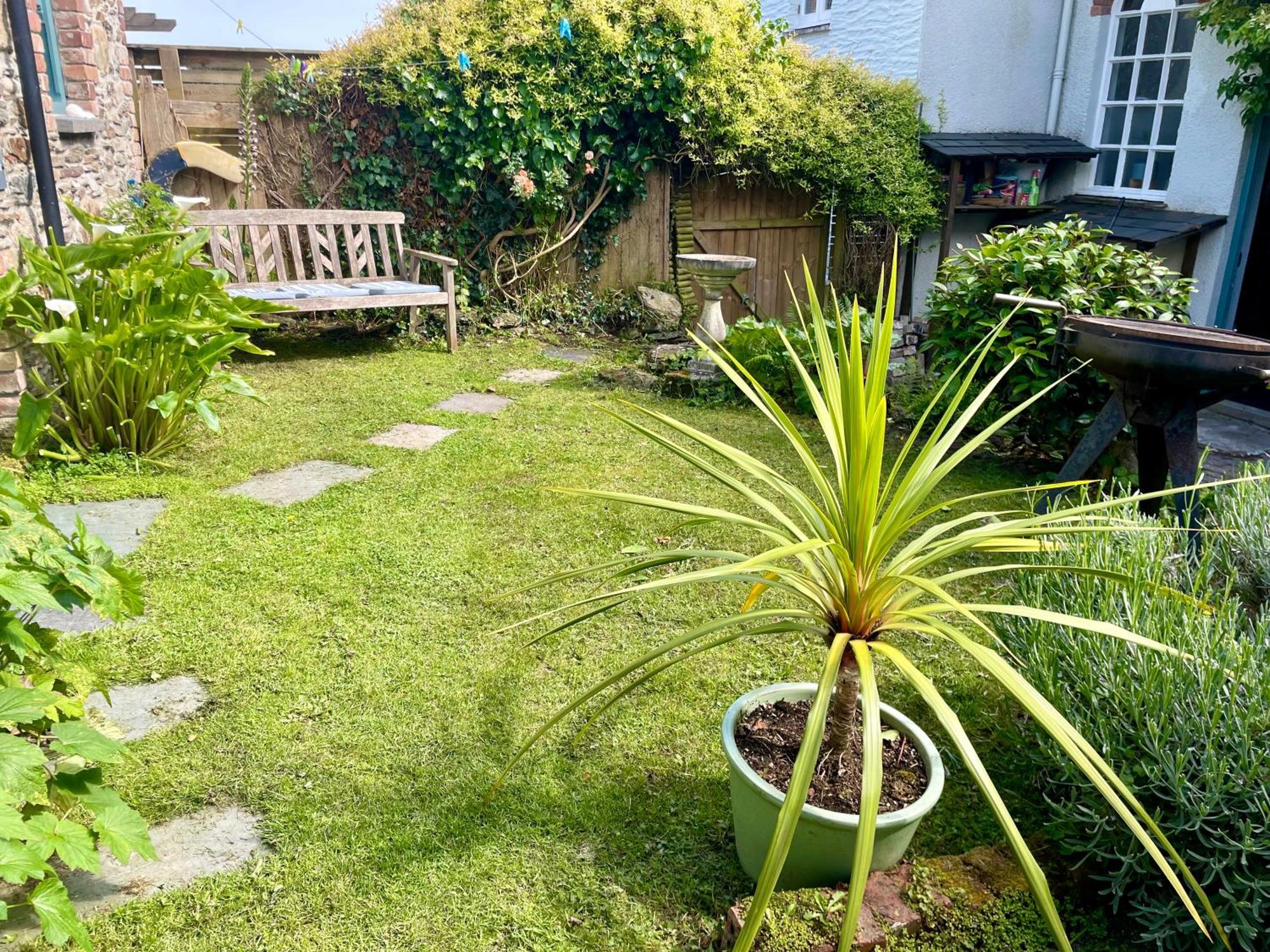 Neptunes Rest St Austell Exterior photo